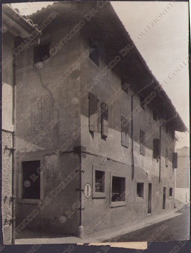 1956 udine via - del, sale